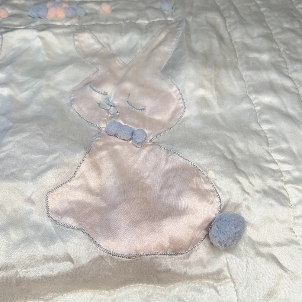 Vintage‎ Satin Bunny Baby Blanket Lace Trim Shabby Chic Repair Project 43x54